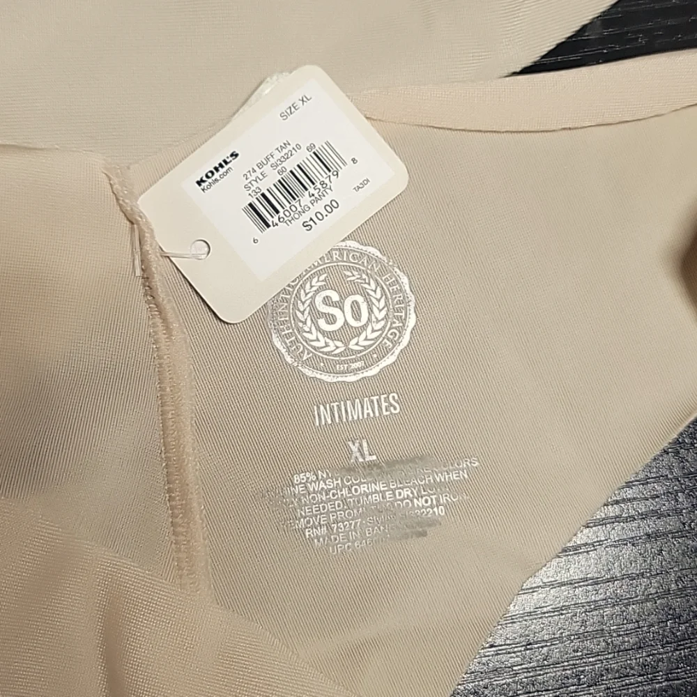 ๐ฅ๐ฅ๐ฅ 4 items for $12 ๐ฅ๐ฅ๐ฅ 2 NO-SHOW beige thongs by SO - Picture 2 of 3